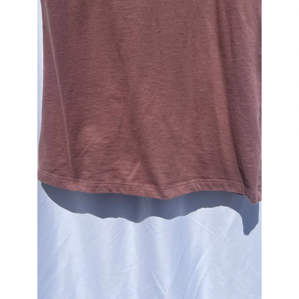 Nike Dri-FIT Womens Script Logo T-Shirt Mauve Pink Short‎ Sleeve XS